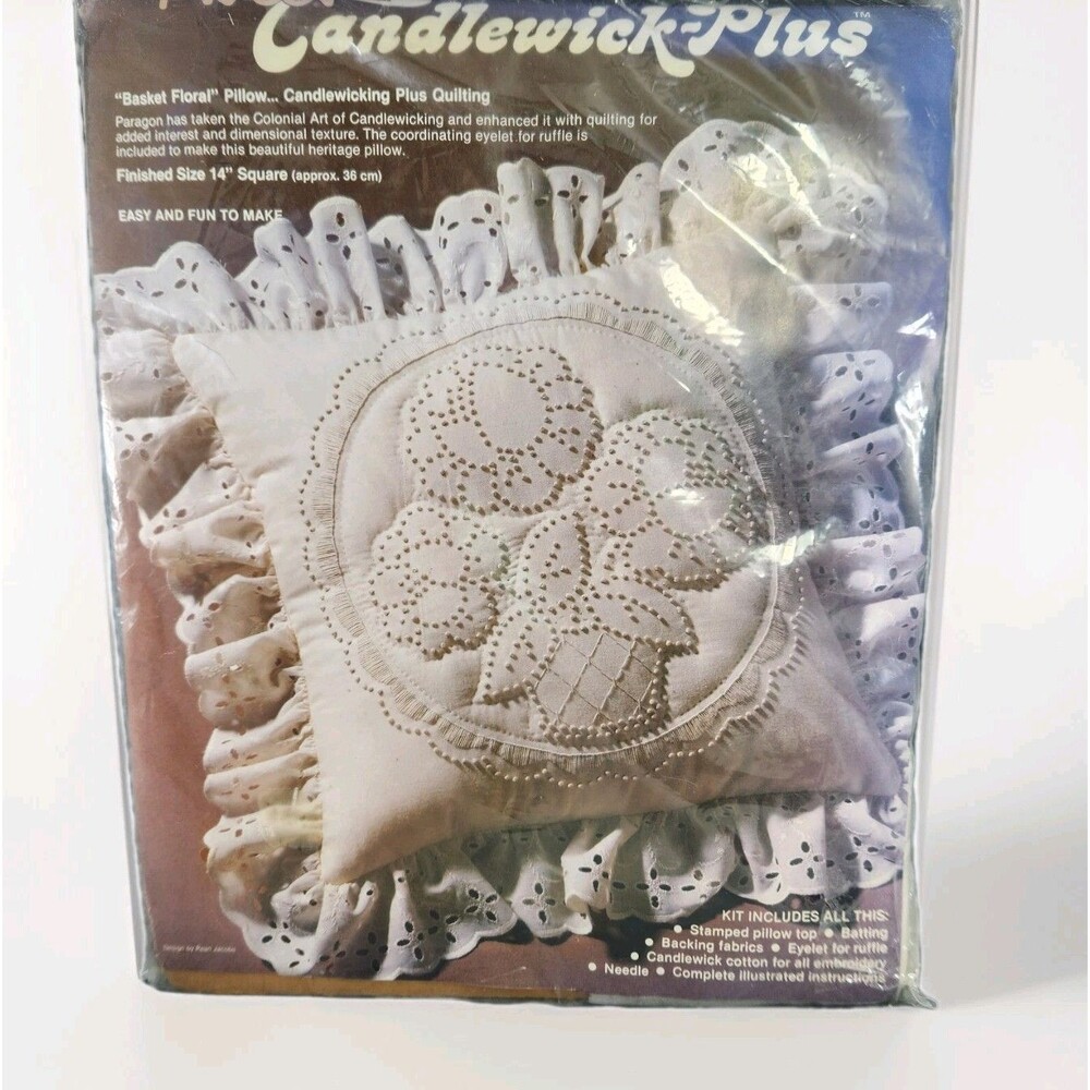 VTG Candlewick 14" Pillow Kit Flowers Paragon Sewing Embroidery Country Cottage
